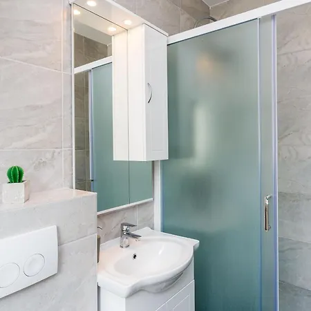 Bovolini's Place Apartment *