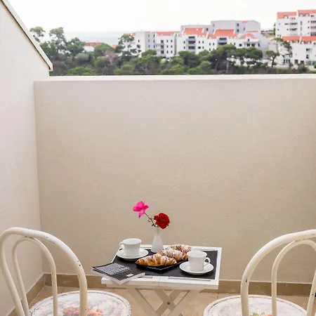 Bovolini's Place Apartment *